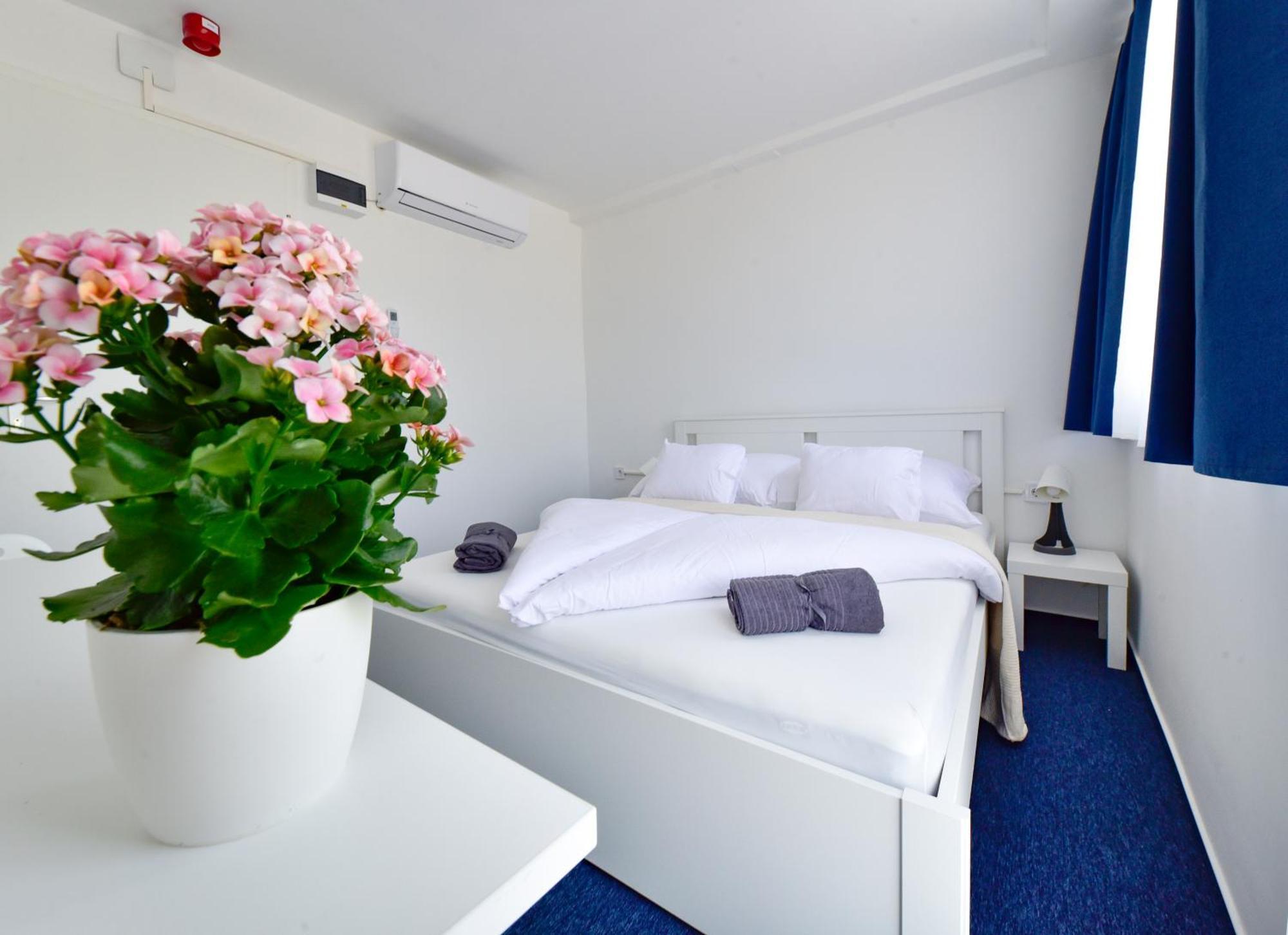 Zama Hotel 자르마디 외부 사진